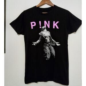 PINK 2023 Tour Black T-Shirt Singer Graphic Front Back Dates Concert Tee SZ S